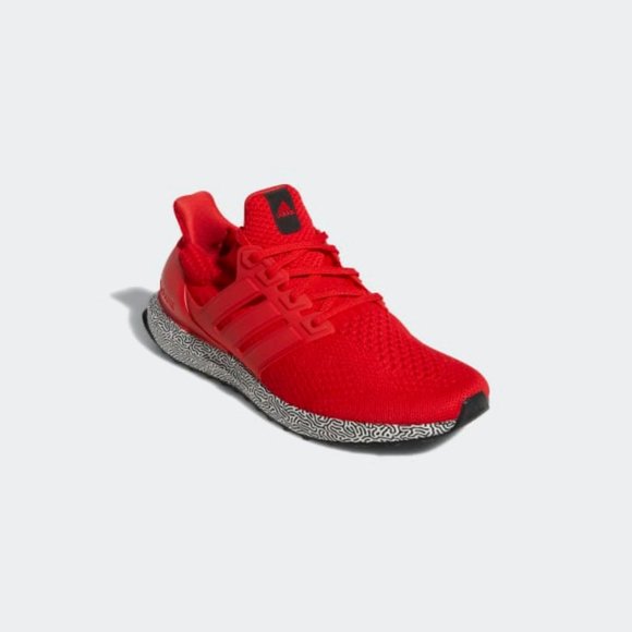 Adidas Ultraboost DNA Men\'s US 11.5 Red